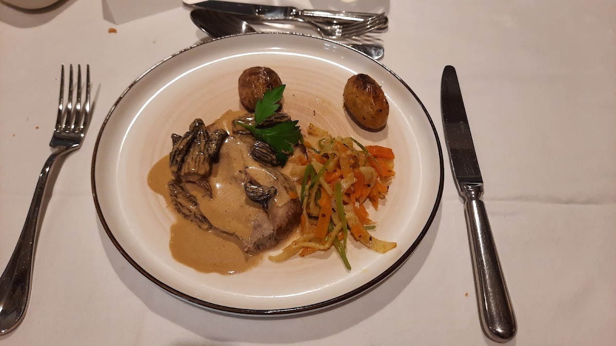 Auberge Du Cygne De La Croix-8