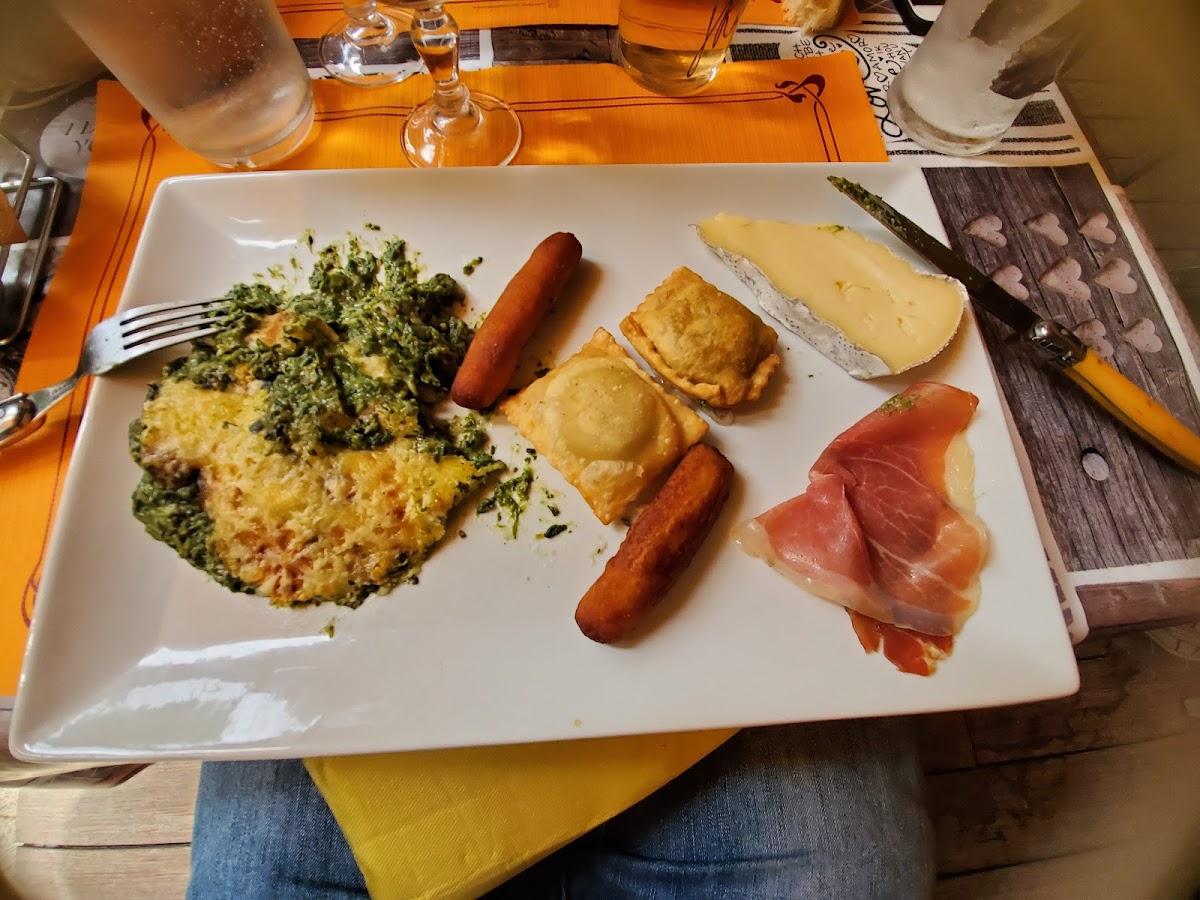 Auberge Du Pic De Crigne-5