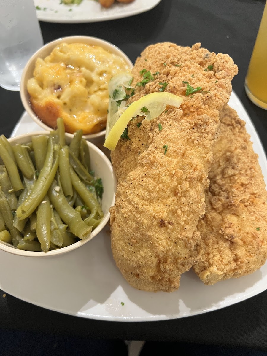 Aunt E’S Southern Cuisine-3