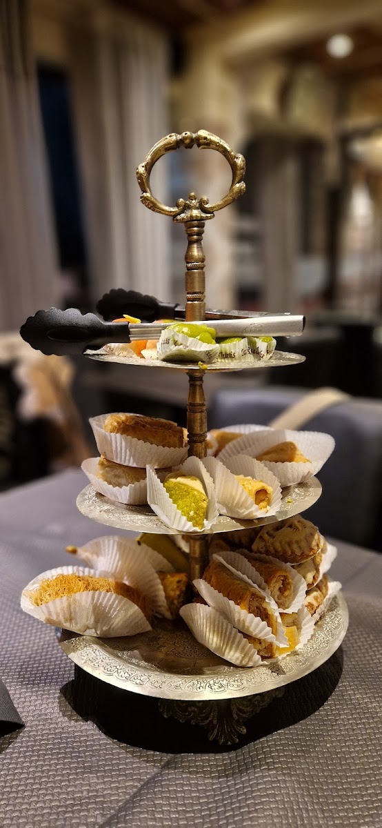 Aux Delices D'agadir Restaurant Marocain A La Roche Sur Yon-10
