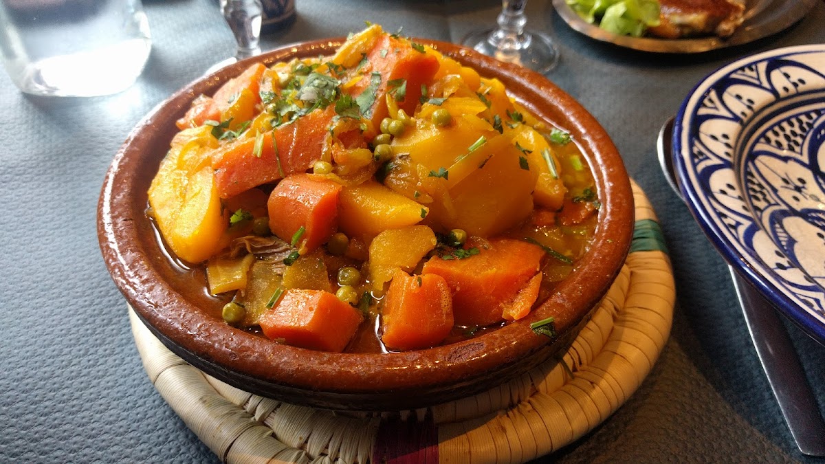 Aux Delices D'agadir Restaurant Marocain A La Roche Sur Yon-5