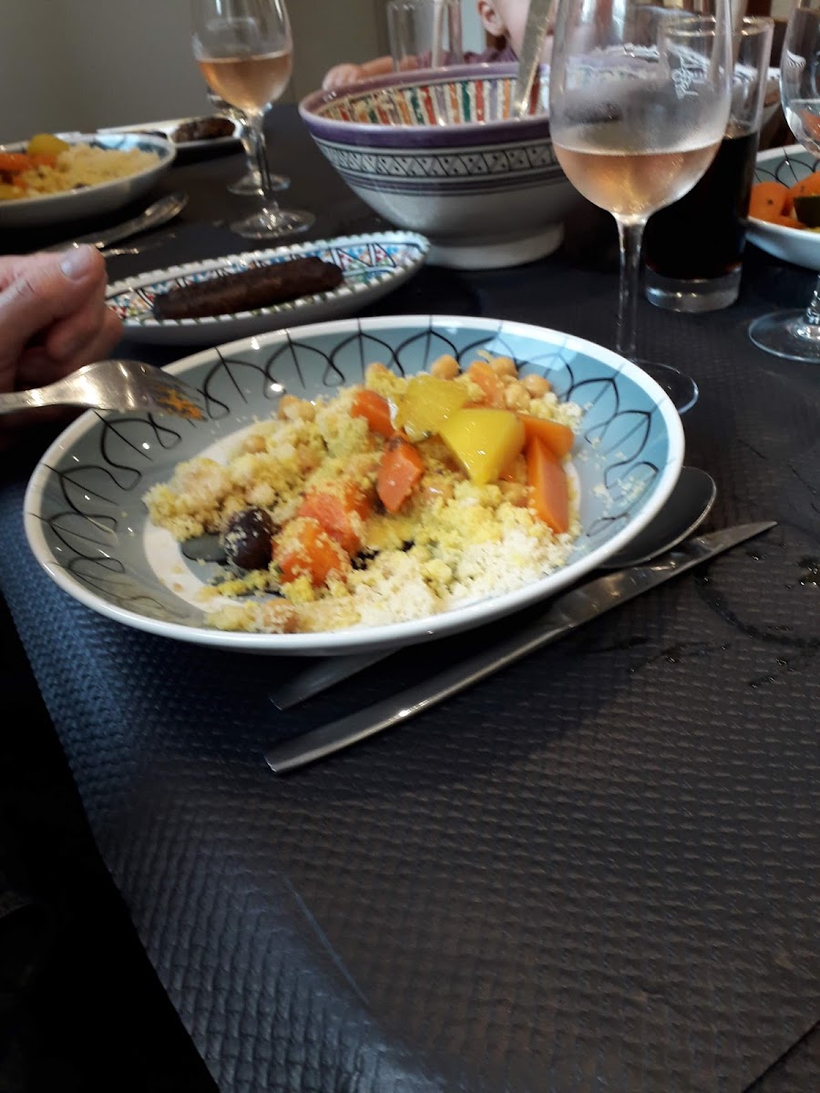 Aux Delices D'agadir Restaurant Marocain A La Roche Sur Yon-9