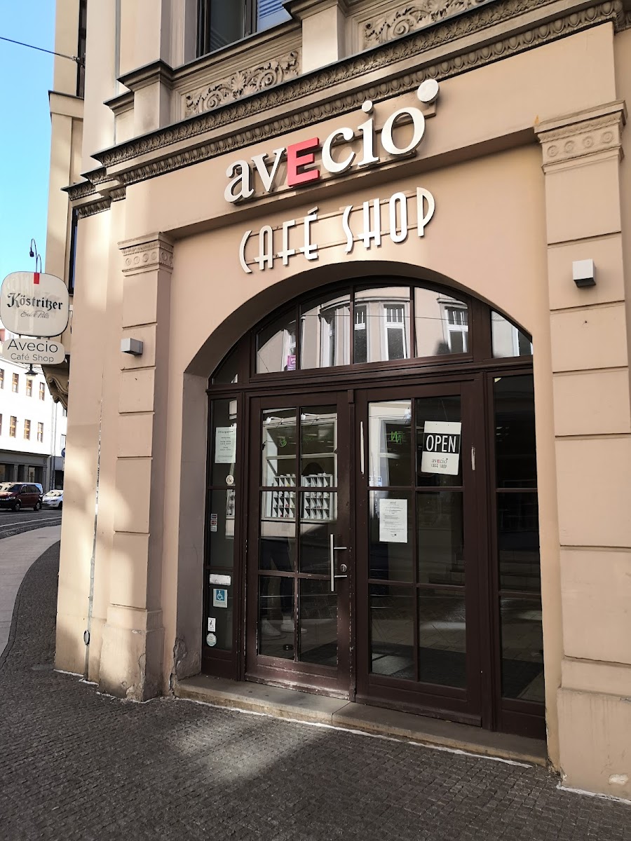 Avecio-Halle (Saale)-3