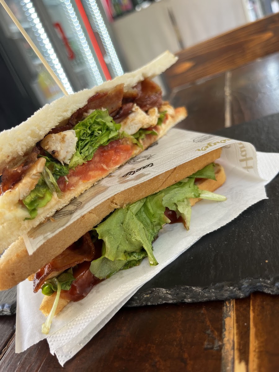 Avocado Burger Bar