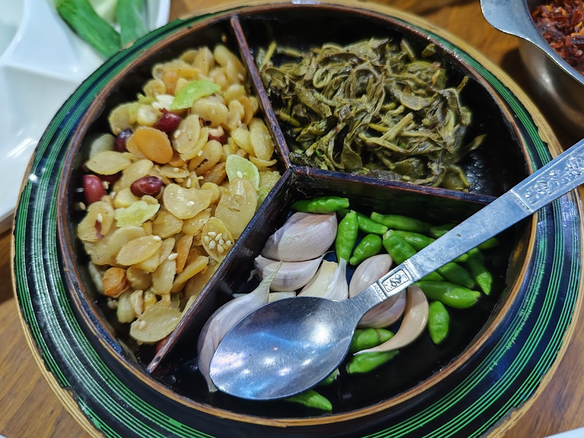 Aye Myit Tar Burmese Resturant-6