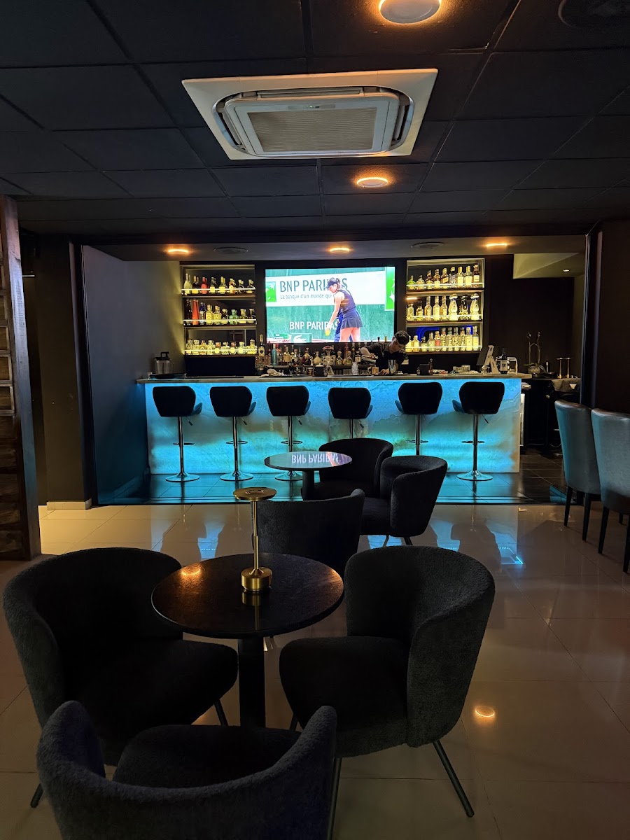 Azteca Mexican Cuisine & Bar