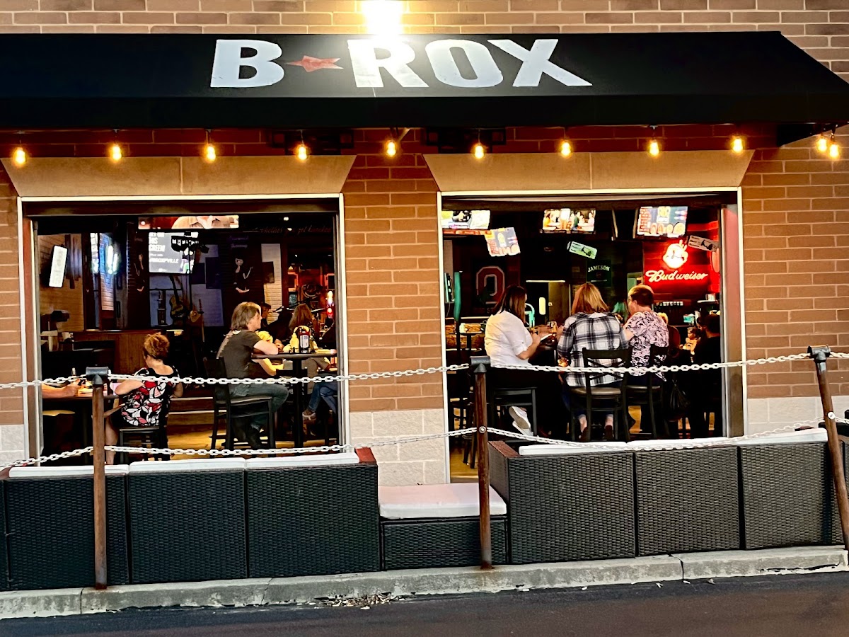 B Rox Grill And Swill-4