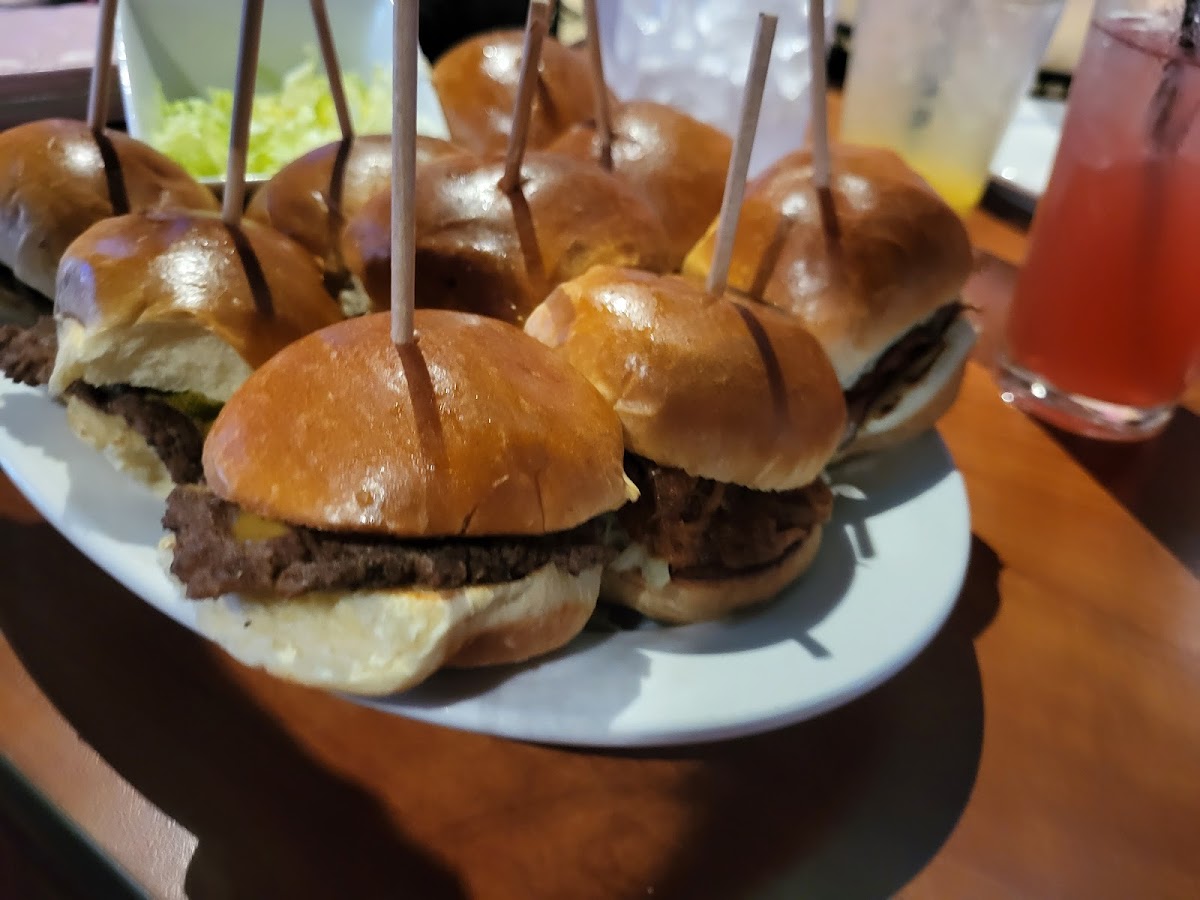B Rox Grill And Swill-9