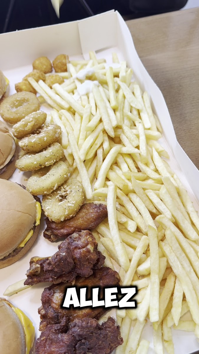 Baba Fritas Restaurant & Aires De Jeux-2