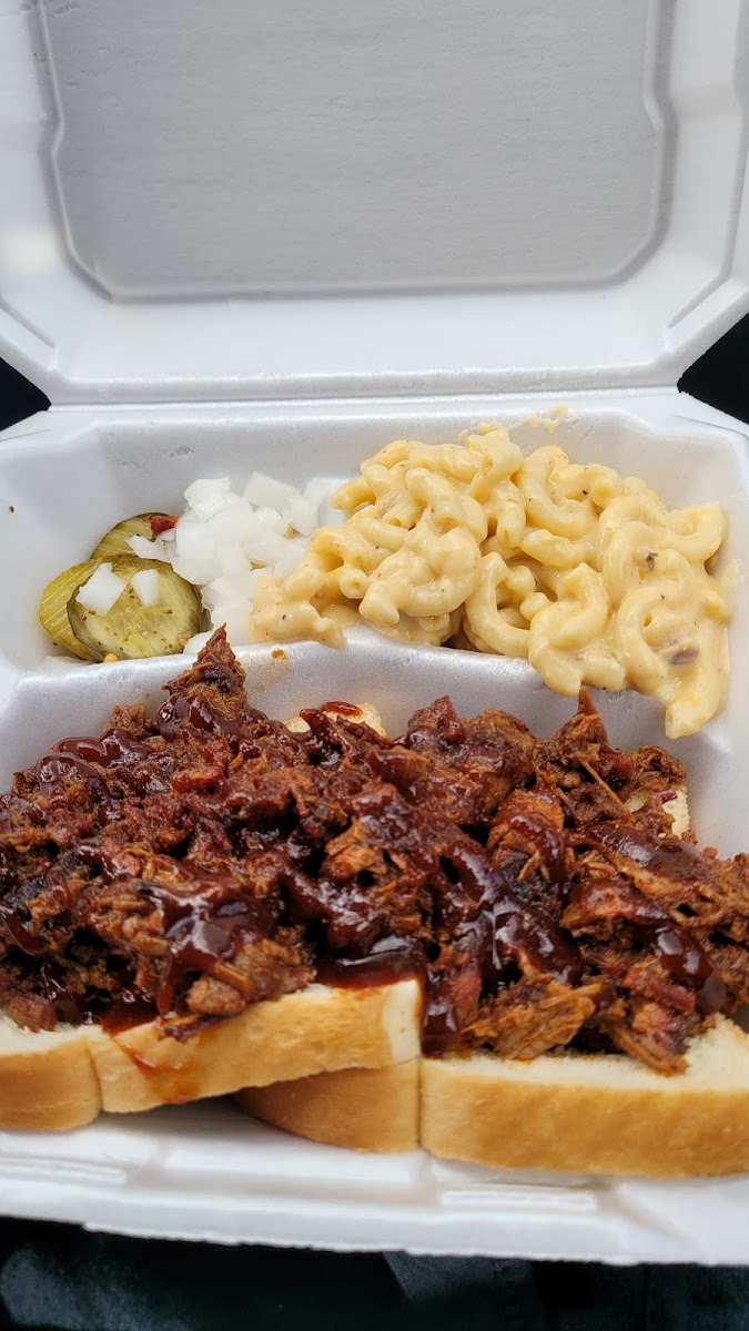 Bad Betty's Barbecue And Catering Company-10
