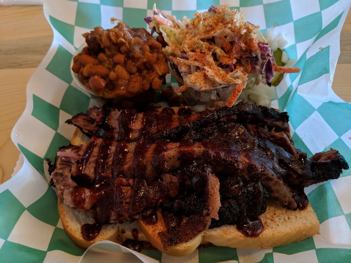 Bad Betty's Barbecue And Catering Company-7
