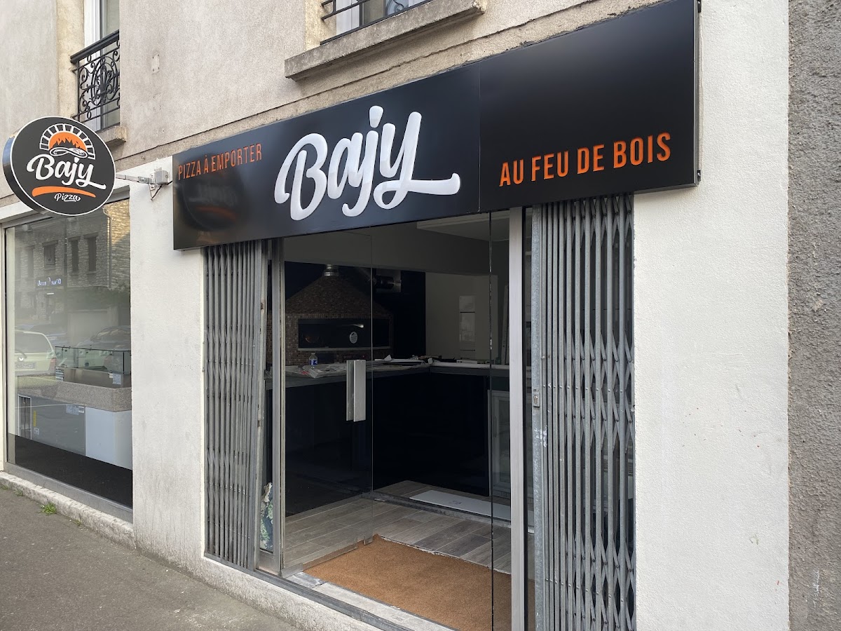 Bajy Pizza Au Feu De Bois