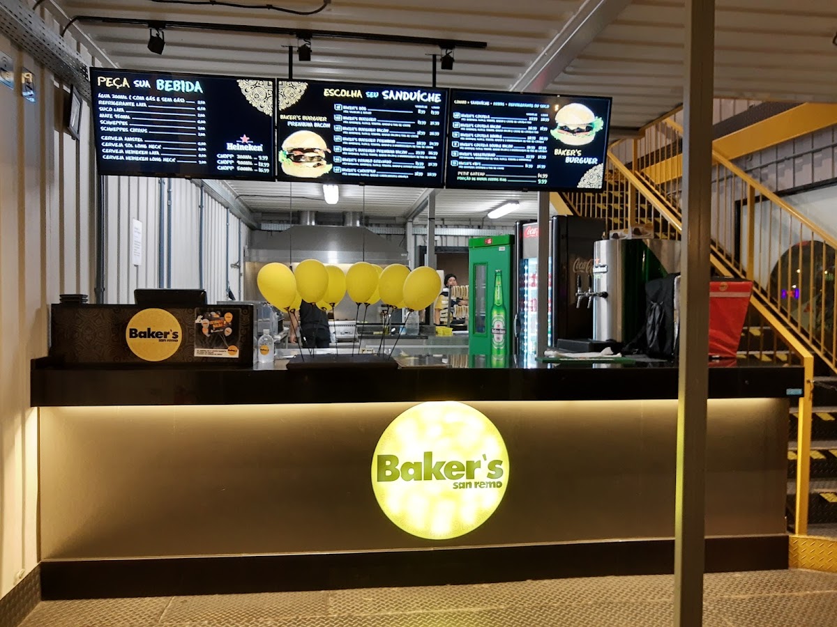Baker's Universal-3