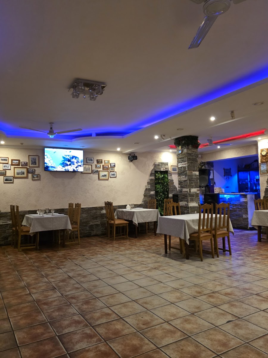 Baku Patio-3