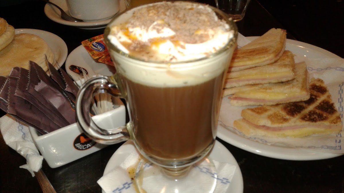 Balcarce Cafe-5