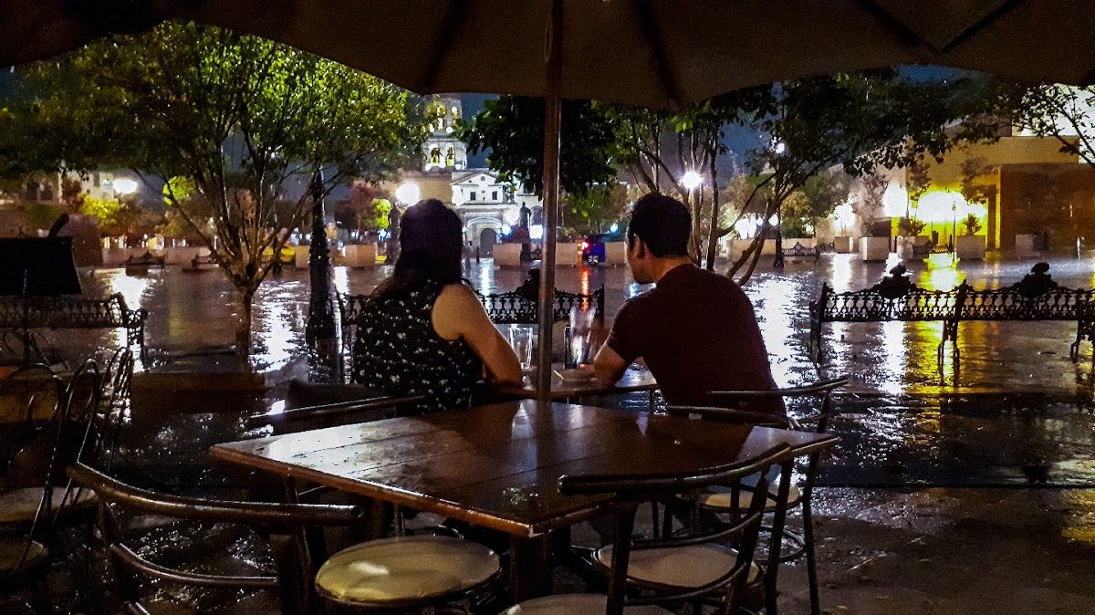 Balkan, Galeria-Bistro