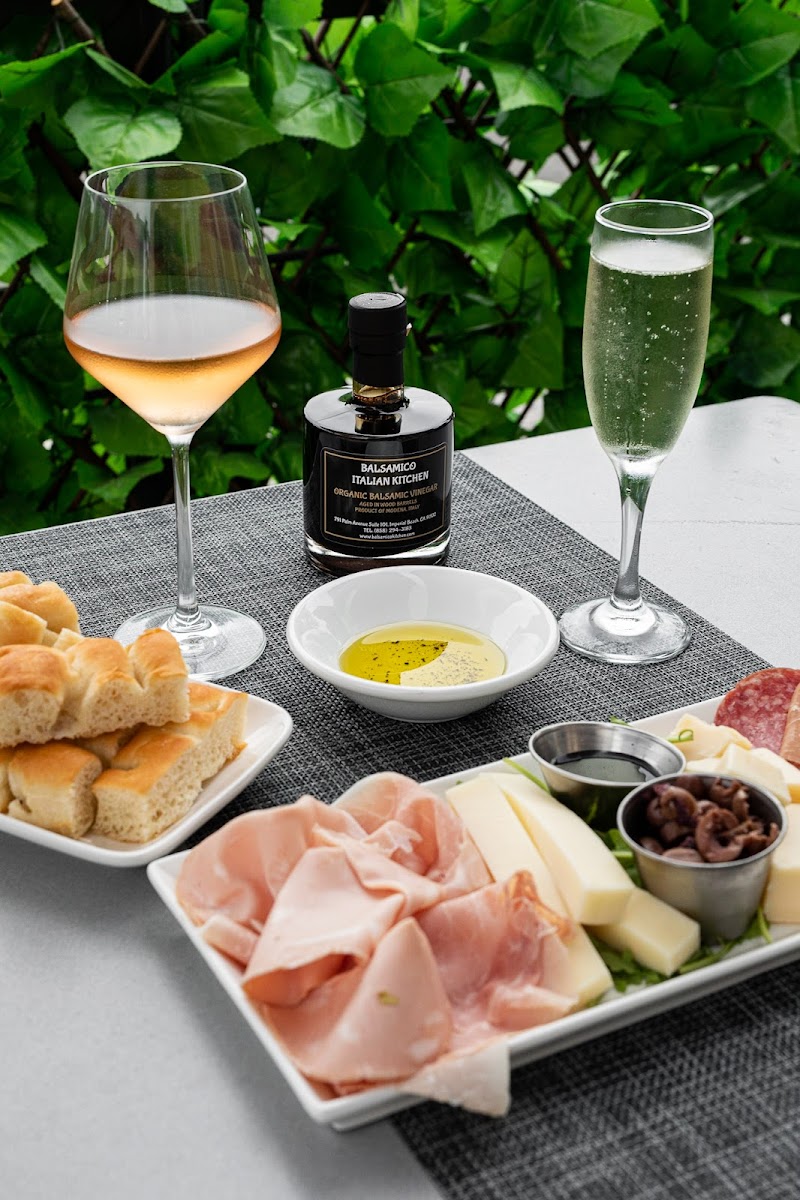 Balsamico Italian Kitchen-5