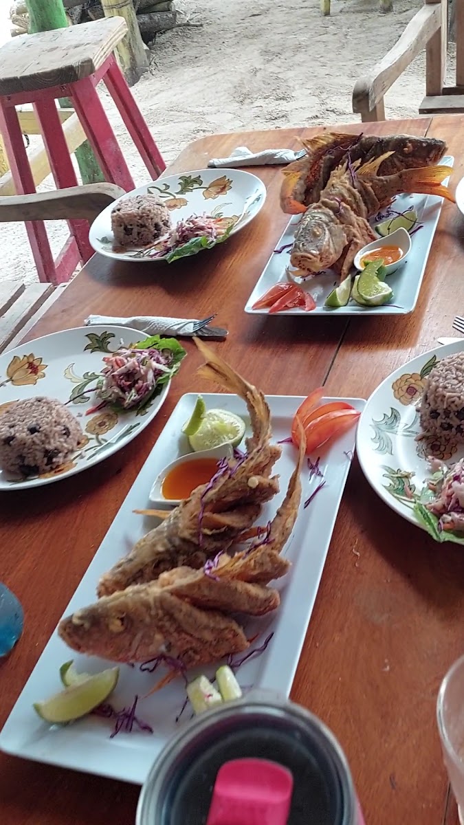 Bamboo Fence Restaurant & Swing Bar-2