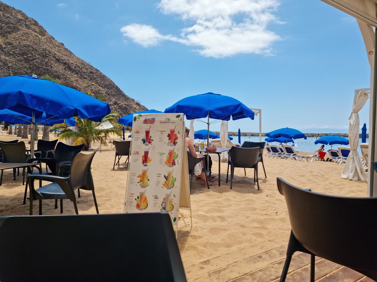 Bambu Beach Club