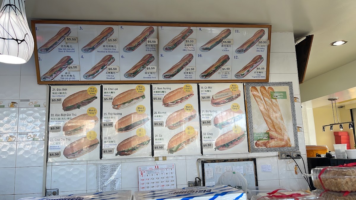 Menu Banh Mi & Che Cali-1