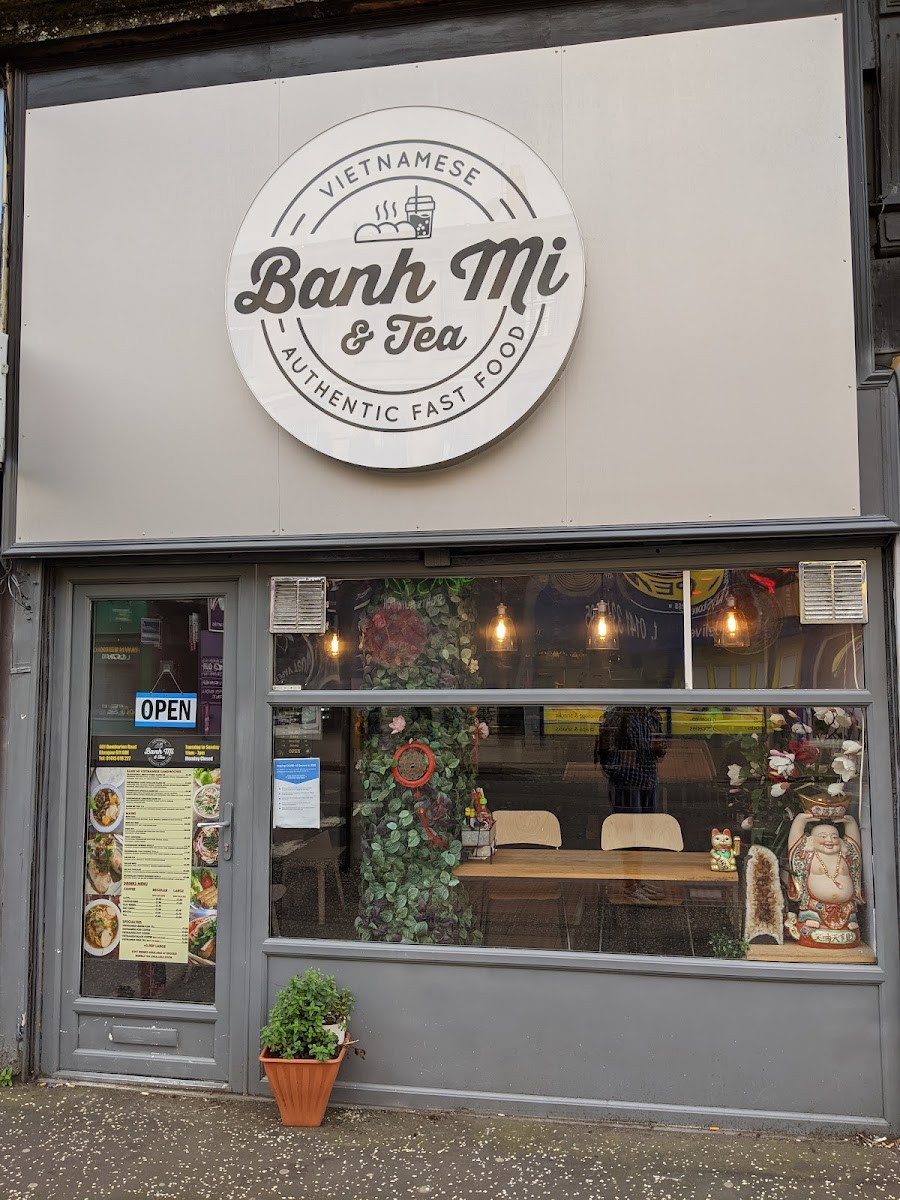 Banh Mi & Tea