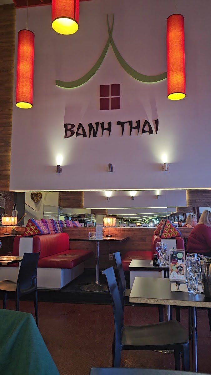 Banh Thai-2