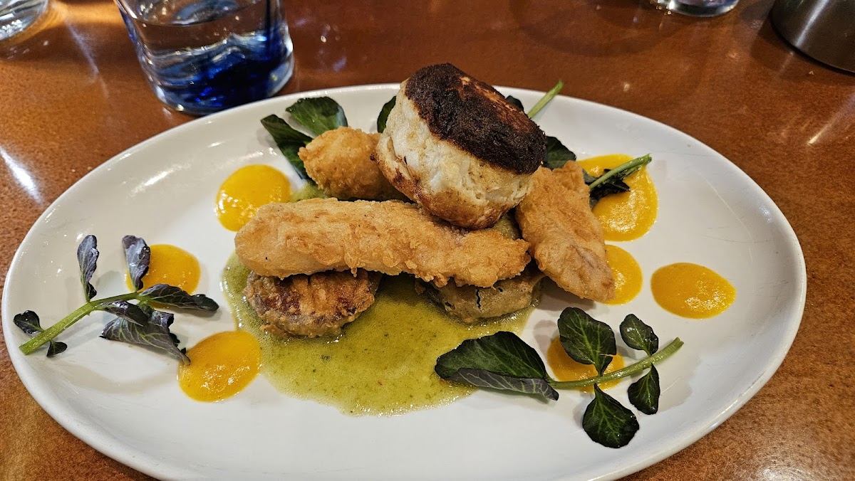 Banks' Seafood Kitchen And Raw Bar-4