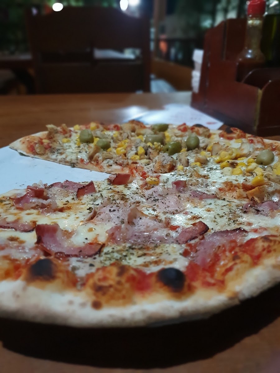 Bar And Pizza Evolution-8