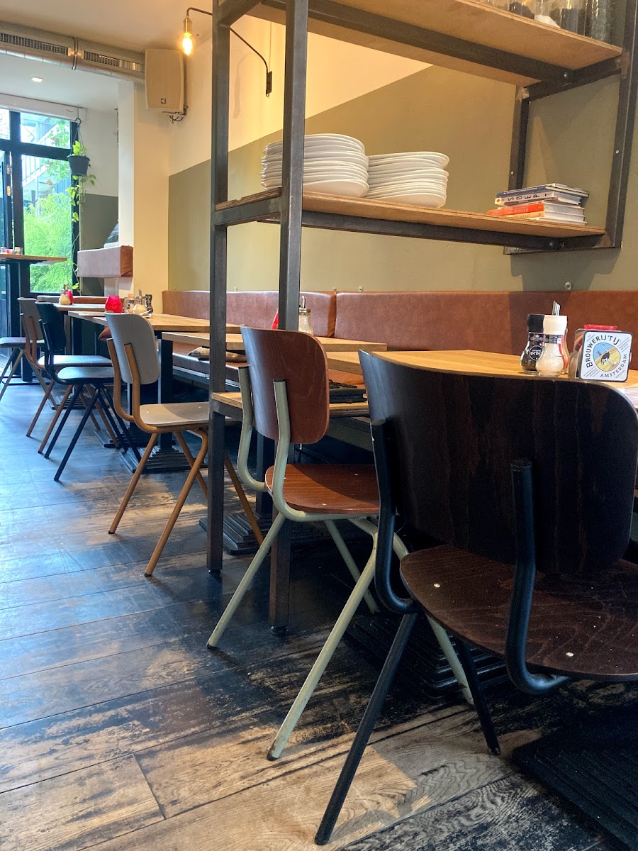 Bar Bouwmeester