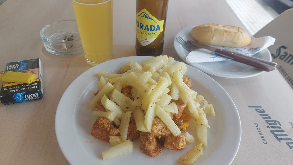 Bar Cafeteria Tindaya-9