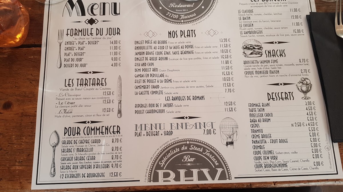 Menu Bar De L'hôtel De Ville-3