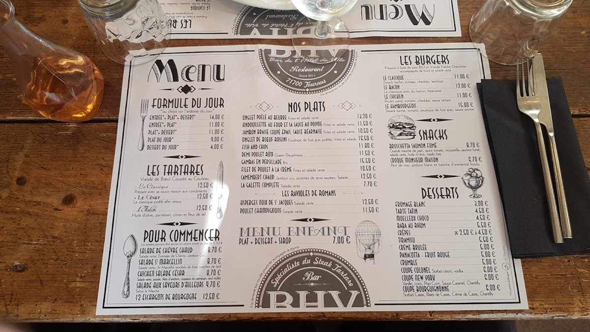 Menu Bar De L'hôtel De Ville-4