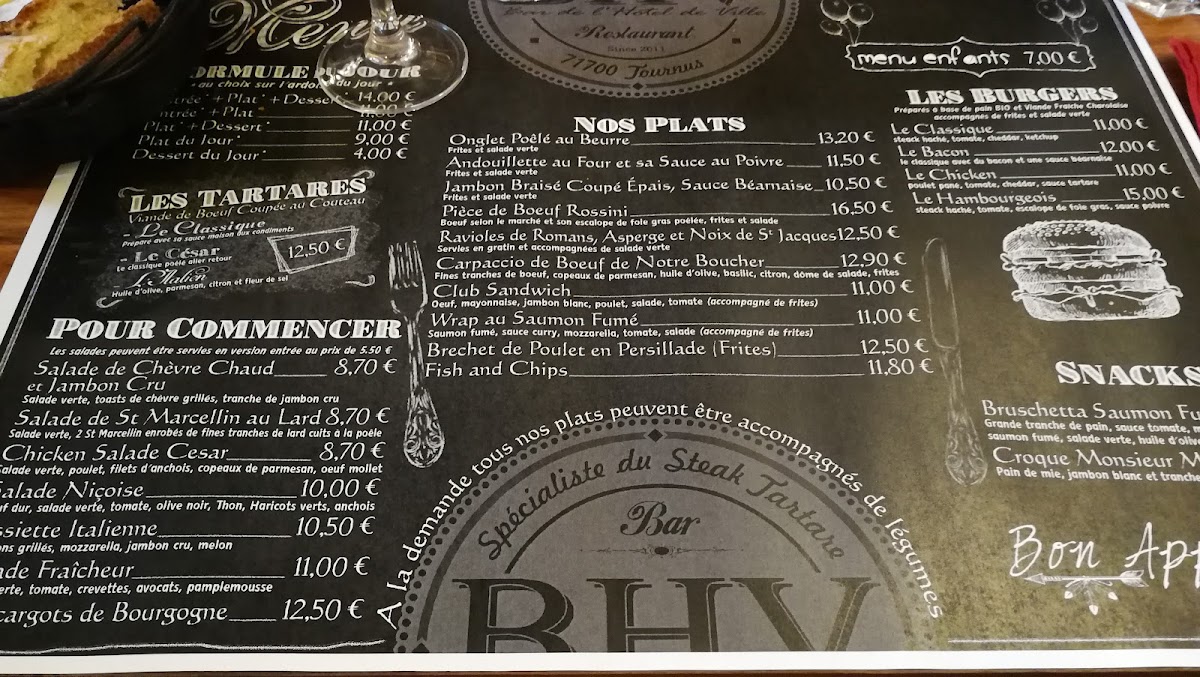 Menu Bar De L'hôtel De Ville-5