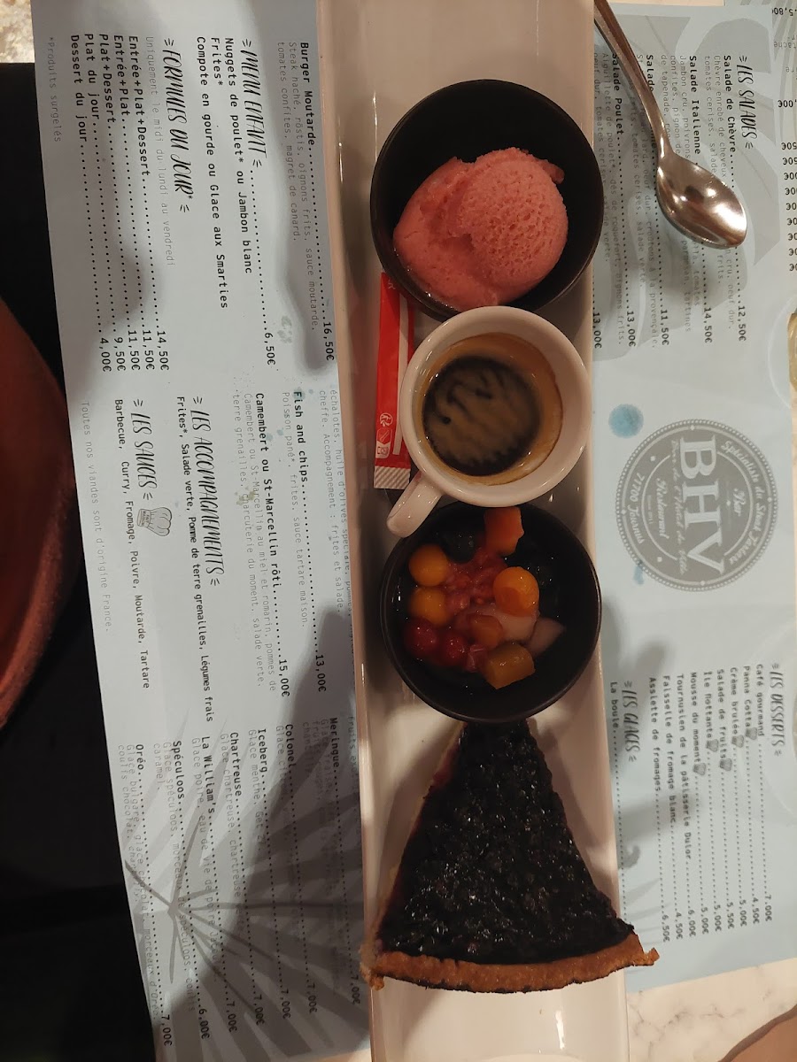 Menu Bar De L'hôtel De Ville-7