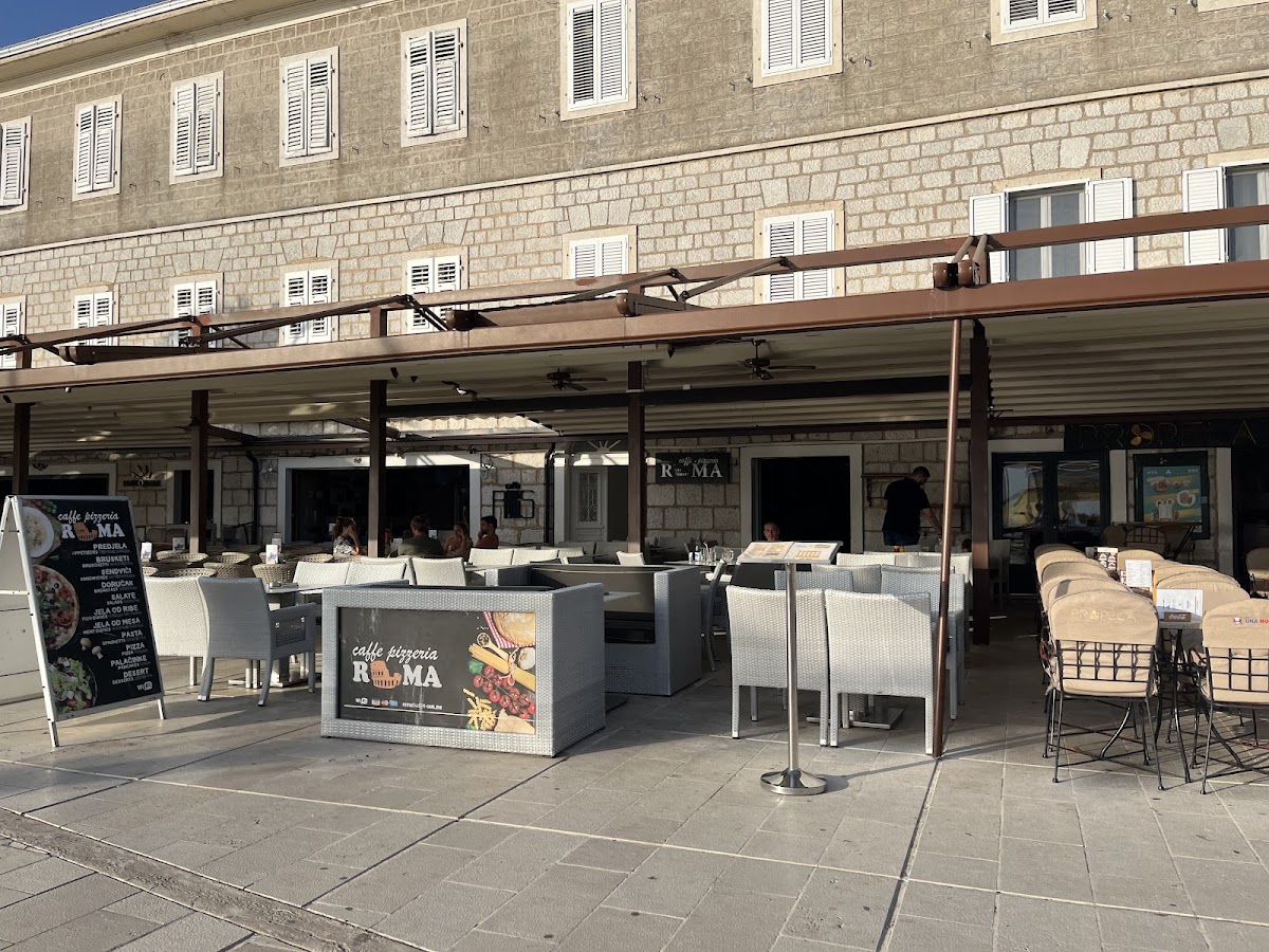 Bar Pizzeria Roma