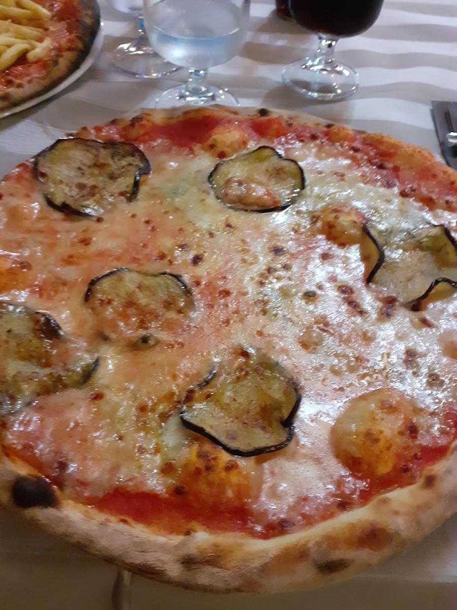 Bar Pizzeria Tavola Calda La Tova-6