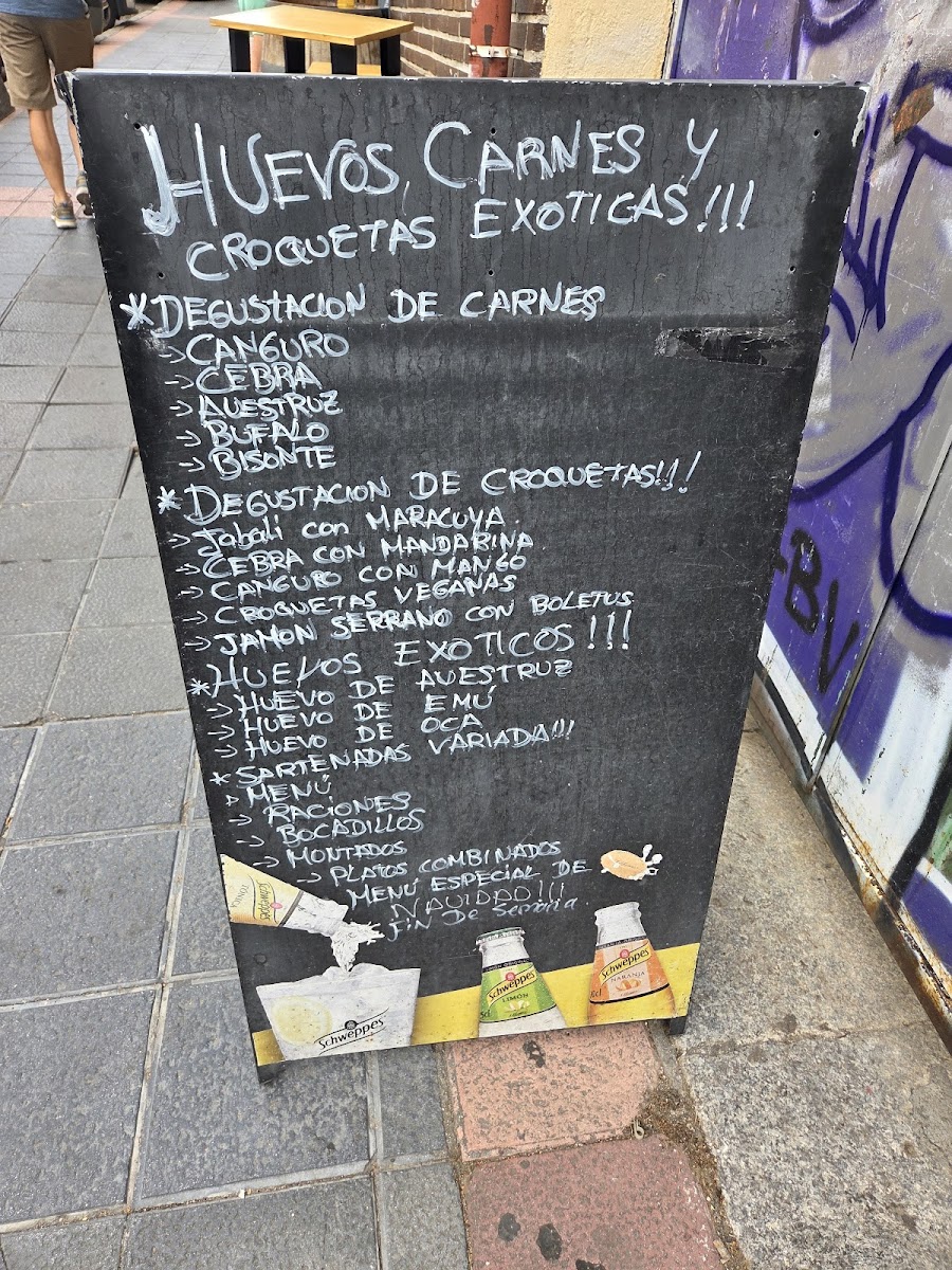 Menu Bar Restaurante Macarena.huevos De Avestruz-2