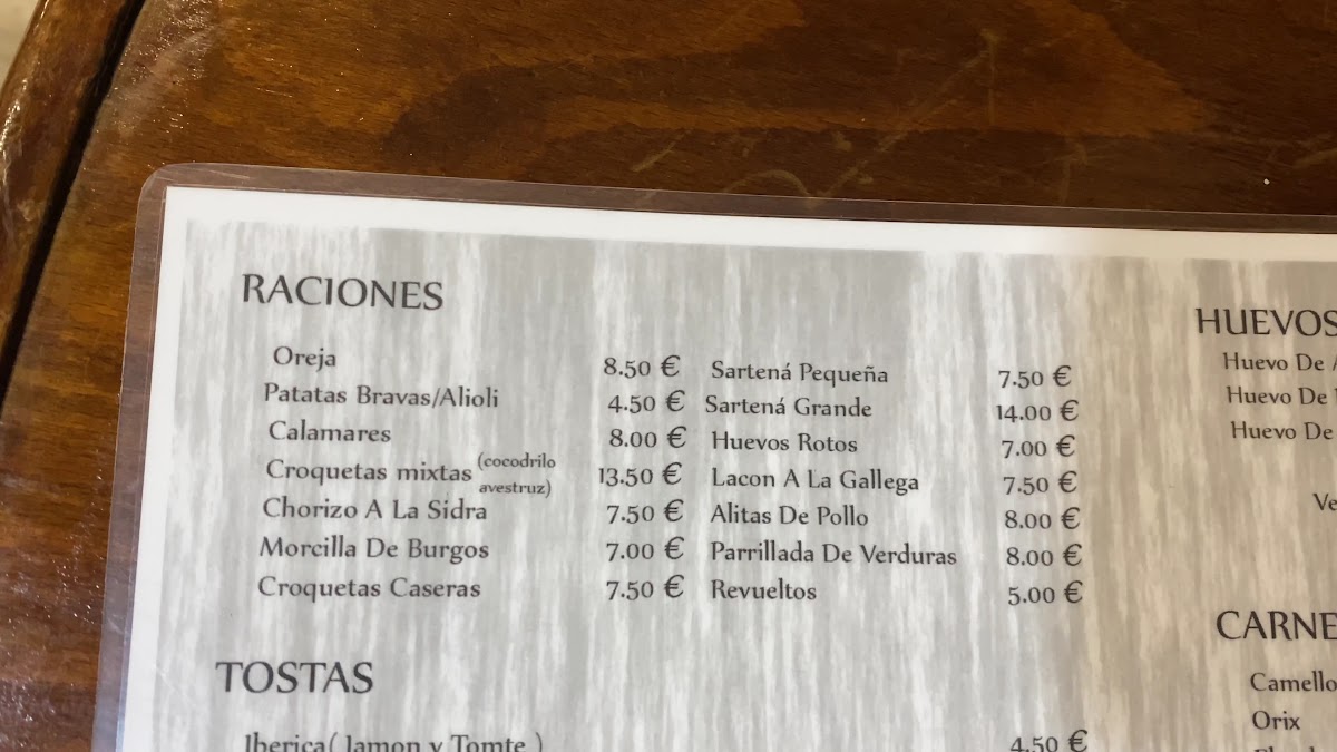 Menu Bar Restaurante Macarena.huevos De Avestruz-5