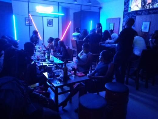 Barbar Cutz And Cocktails