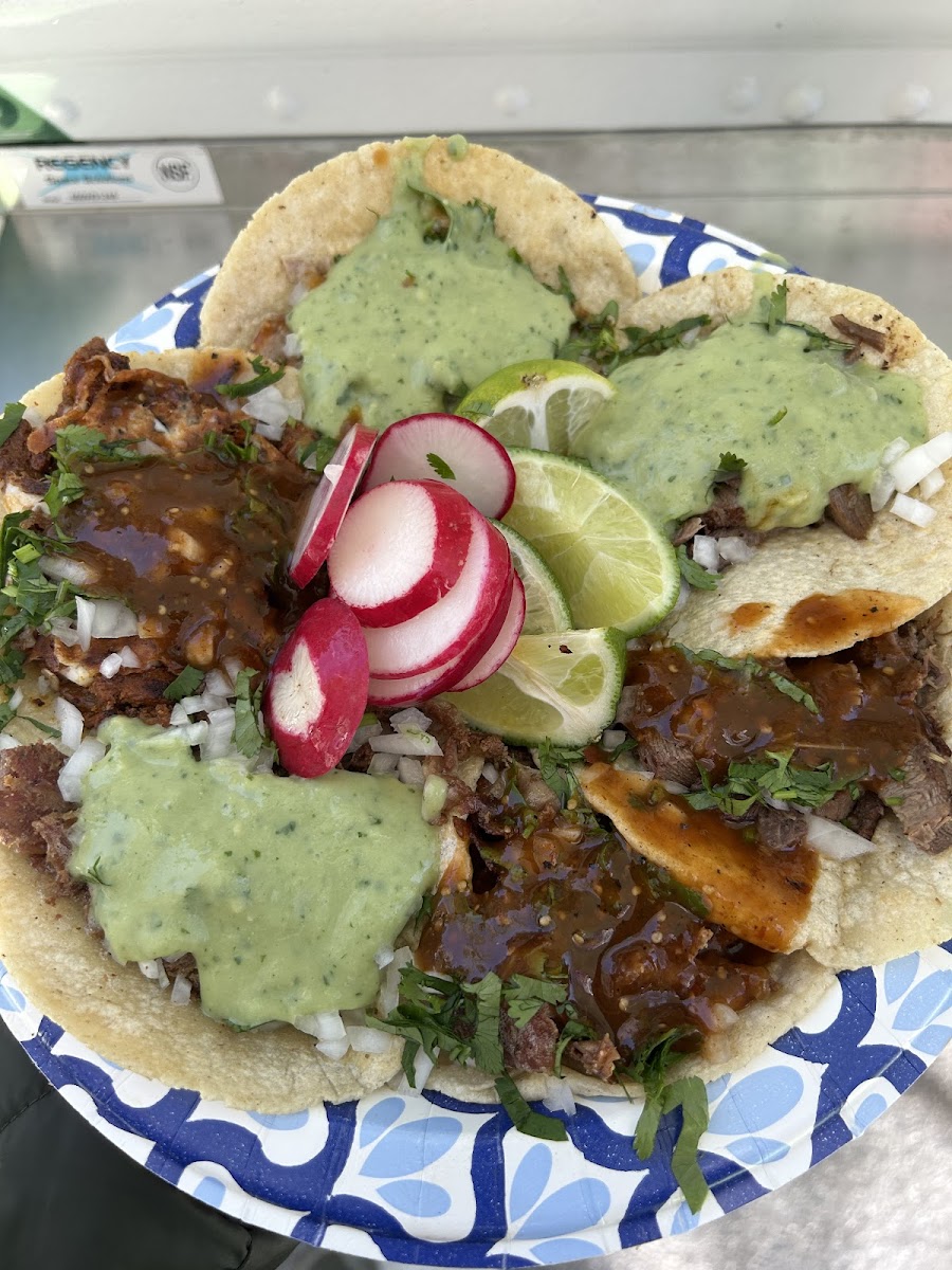 Barrera’S Taqueria Taco Truck-3