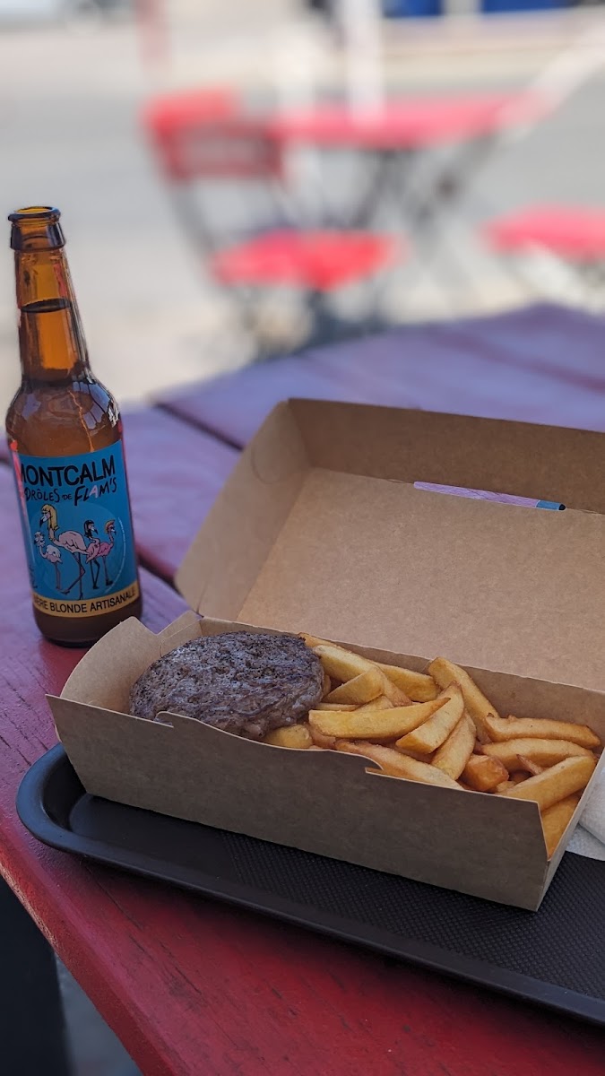 Barrio Burger & Pizza-6