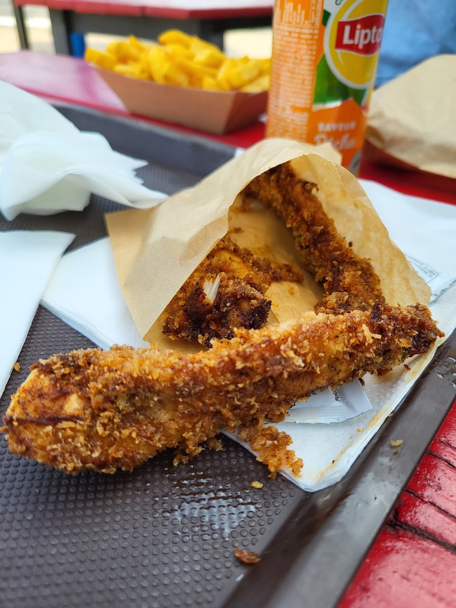 Barrio Burger & Pizza-8