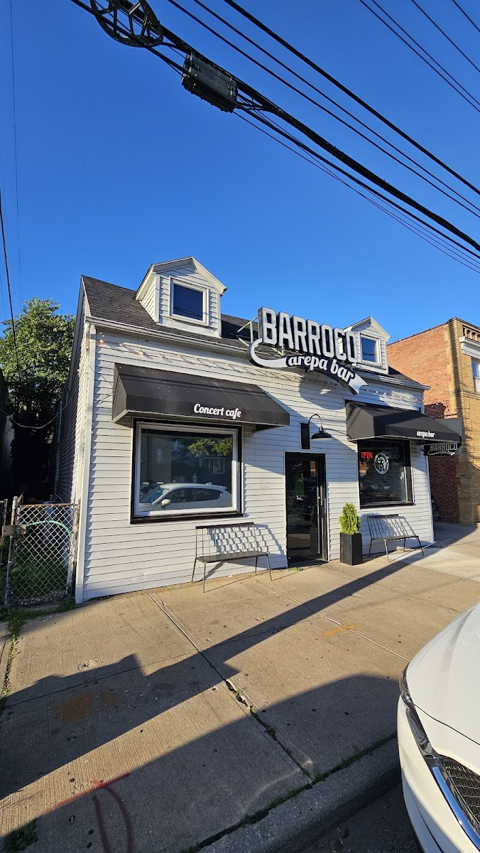 Barroco Lakewood-3