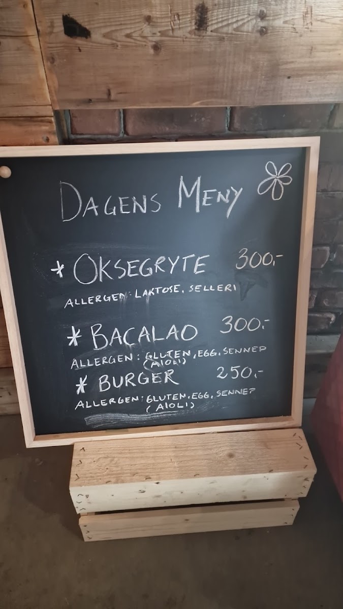Menu Basecamp Hjørundfjord – Kaihuset Urke-3