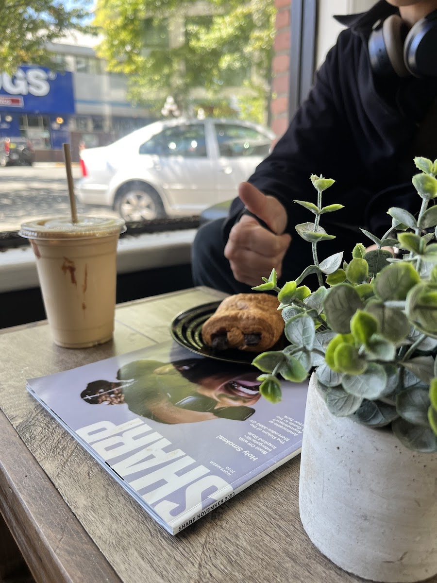 Basic Cafe-10