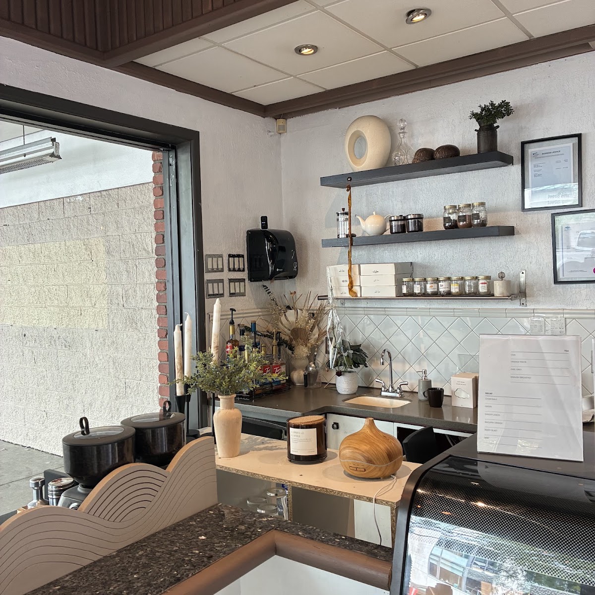 Basic Cafe-3