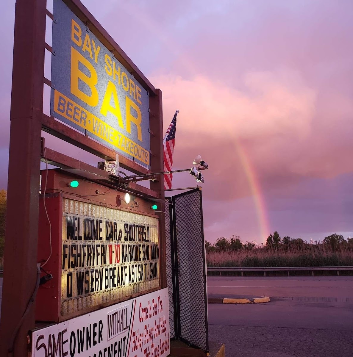 Bay Shore Bar And Grill-3