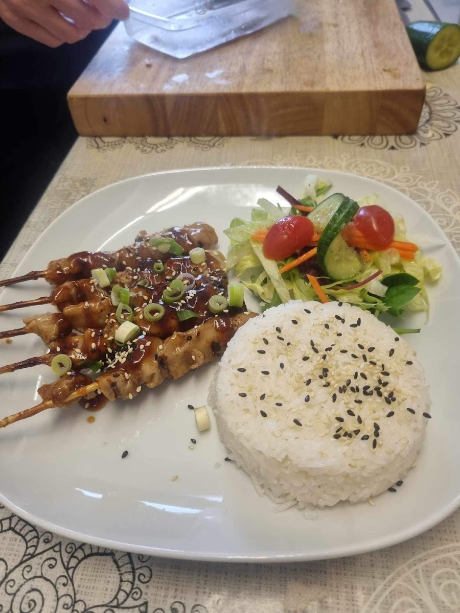 Bayar Sushi & Thai-9