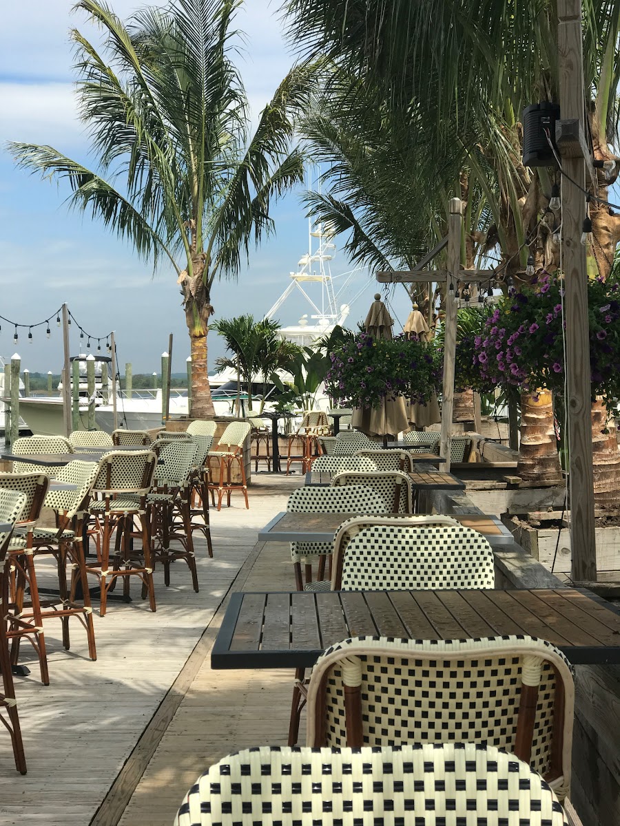 Beach Tavern