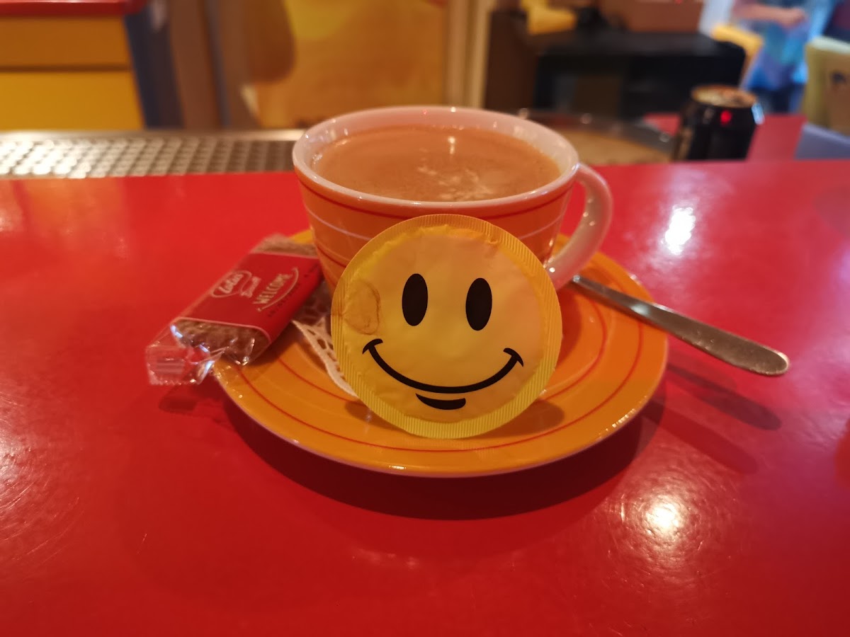 Beatles Museum & Yellow Submarine Café-6